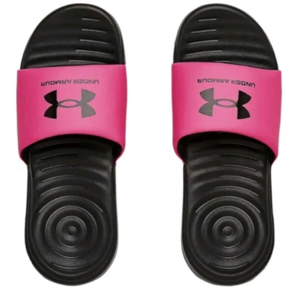 *NWT* Underarmour Kid's Slides Size 4 & 5